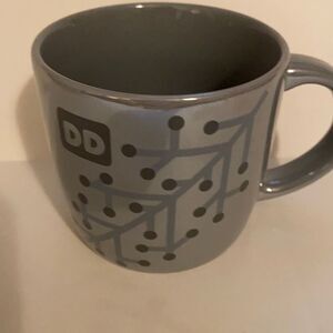 Gray dd Dunkin Donuts mug 14‎ Oz 2014